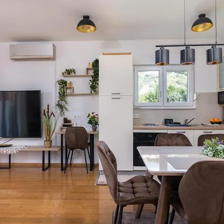 Goldy Apartment Trogir